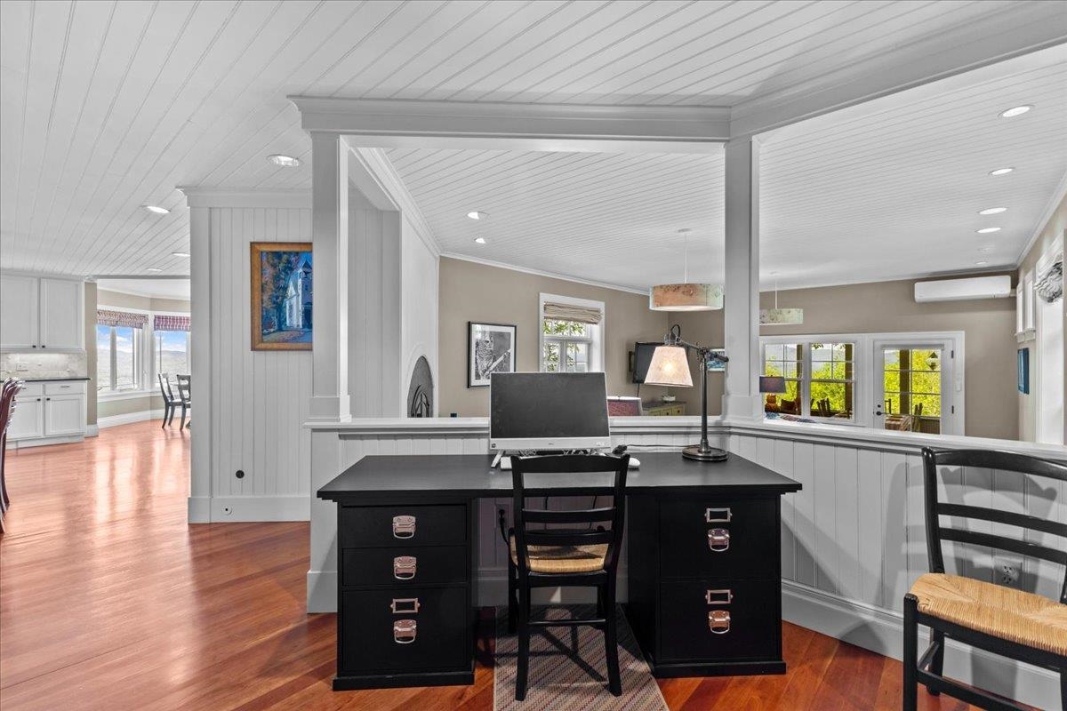1097 Taber Ridge Road