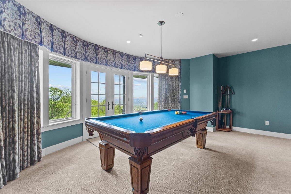 1097 Taber Ridge Road