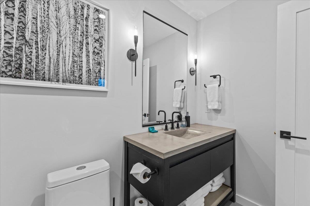 55 Eloise Lane Unit: B