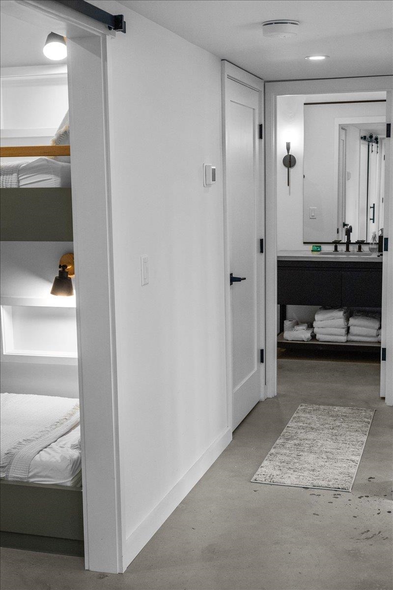 55 Eloise Lane Unit: B