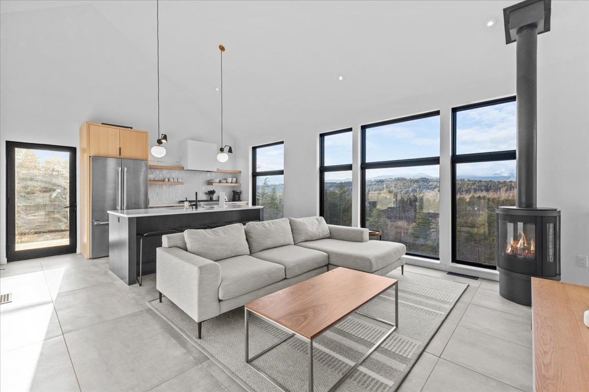 55 Eloise Lane Unit: B