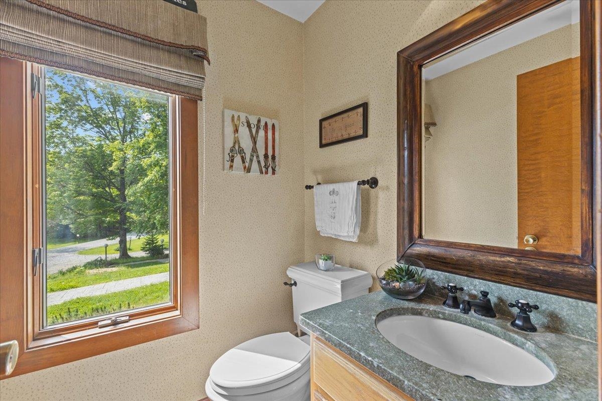 61 Garden Road Unit: #64