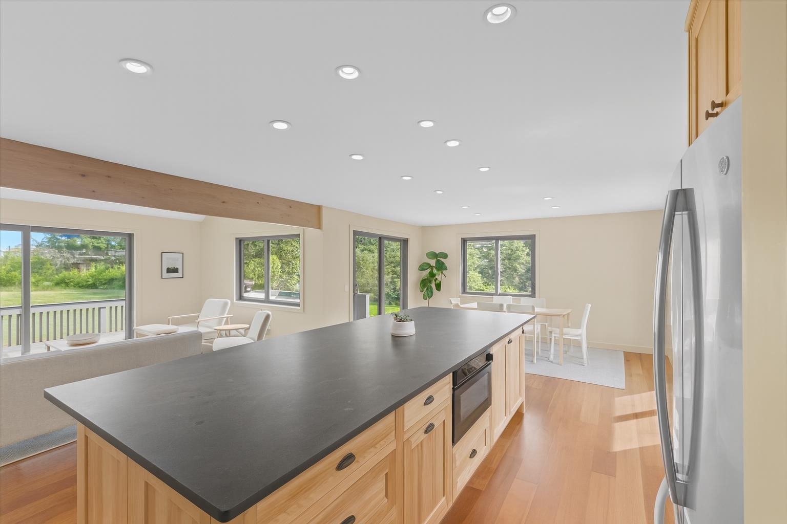 61 Garden Road Unit: #64