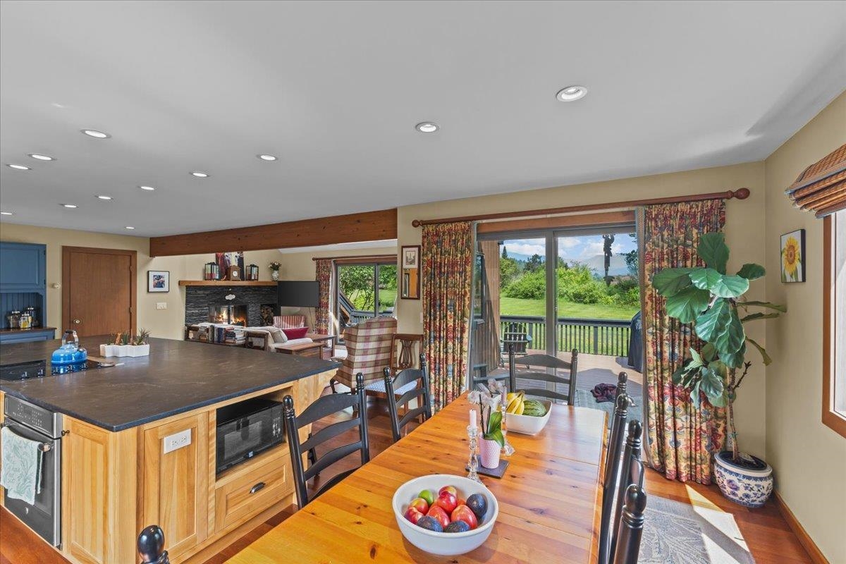 61 Garden Road Unit: #64