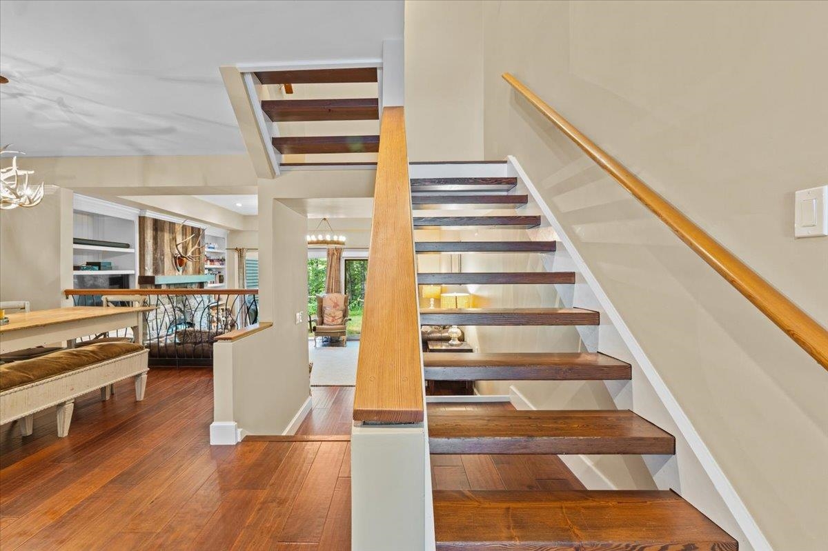 327 Topnotch Drive Unit: 327B