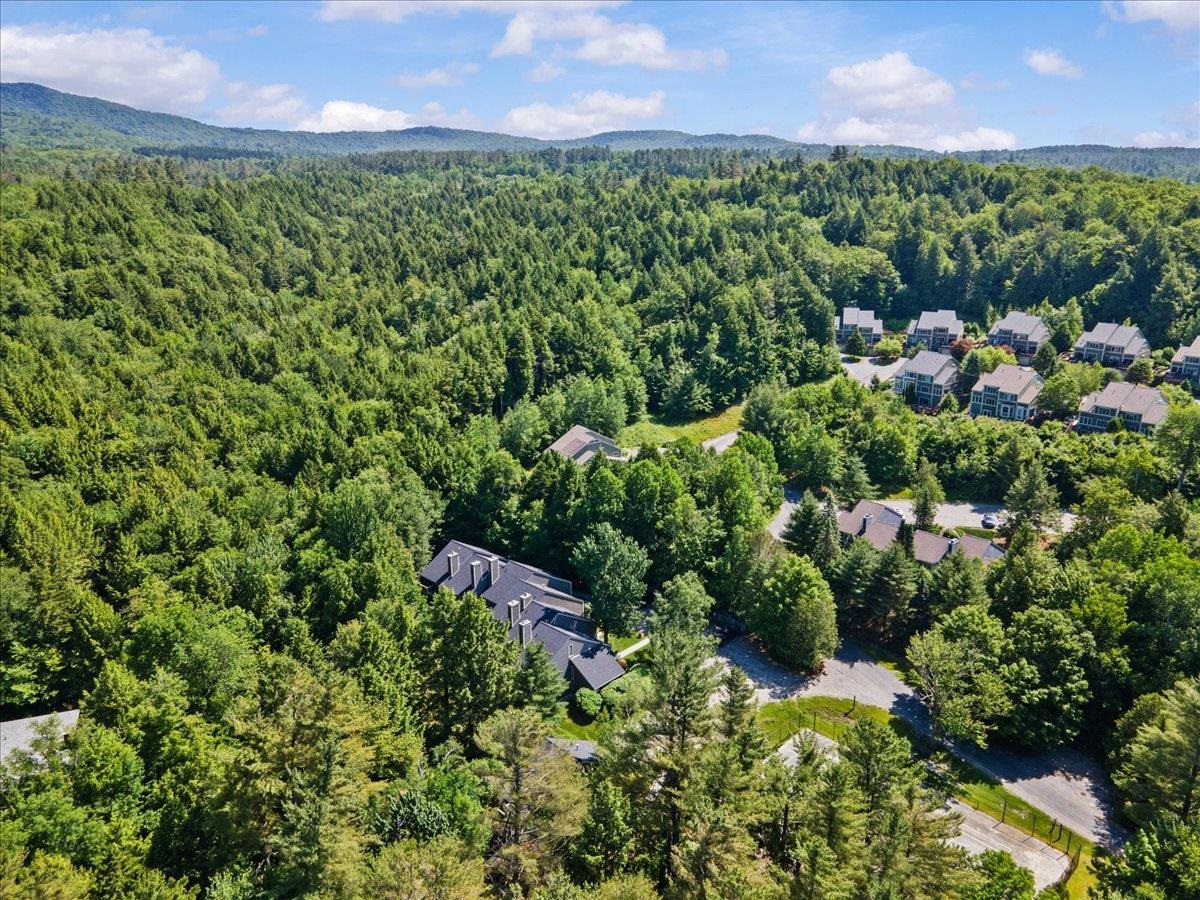 327 Topnotch Drive Unit: 327B