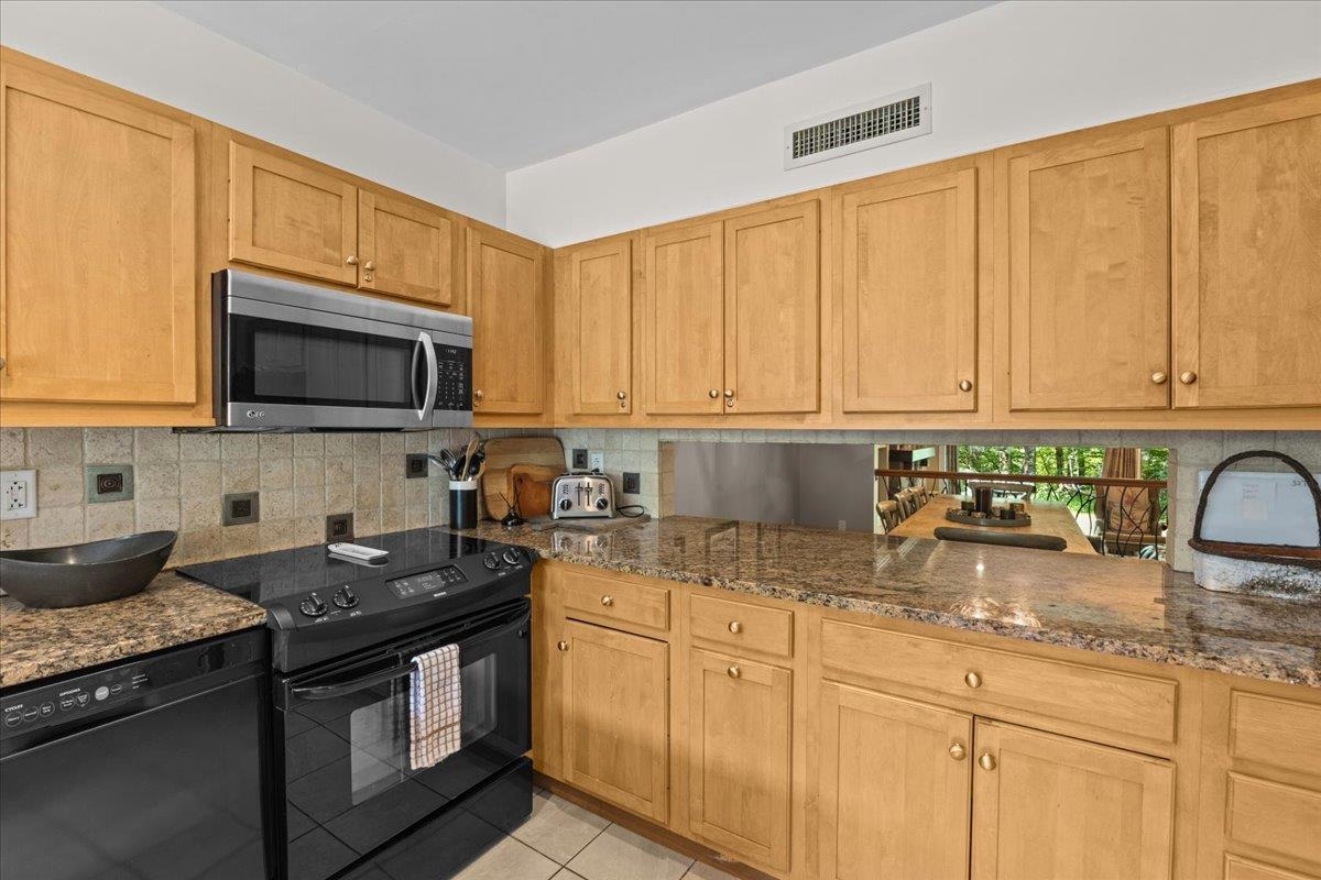 327 Topnotch Drive Unit: 327B