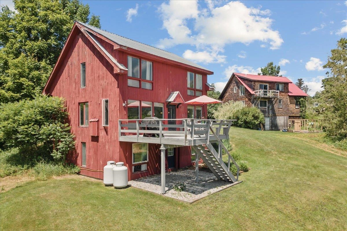 1487 River Road