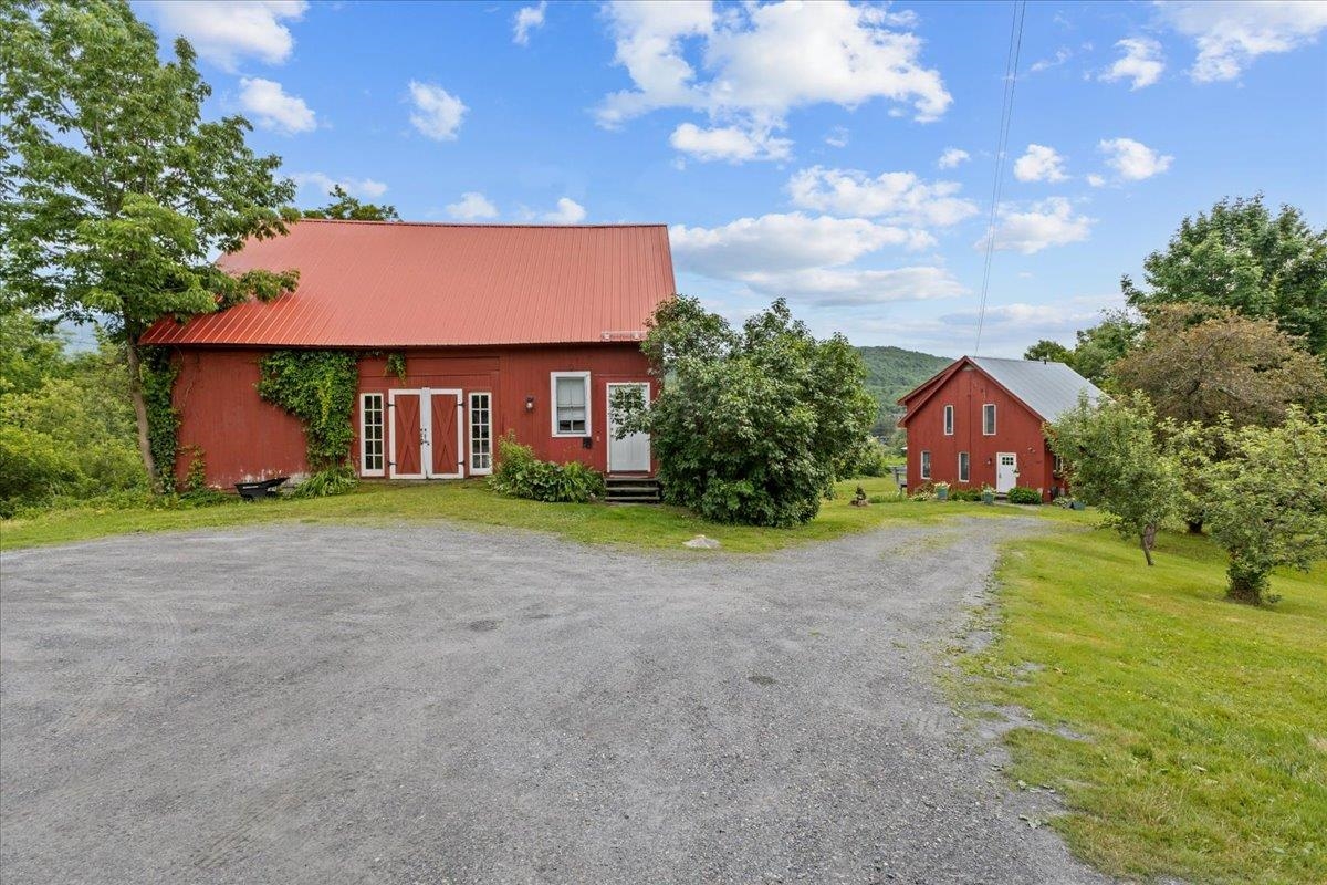 1487 River Road