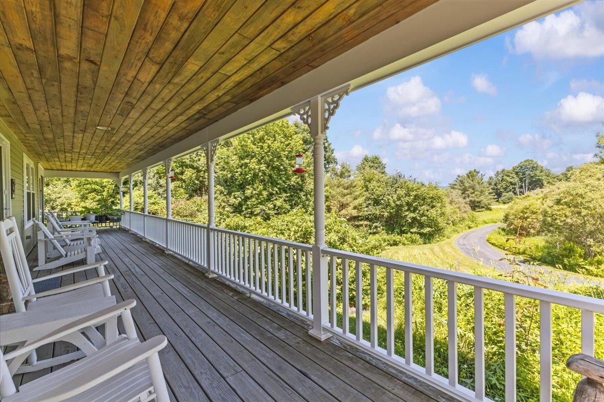 2852 Centerville Road