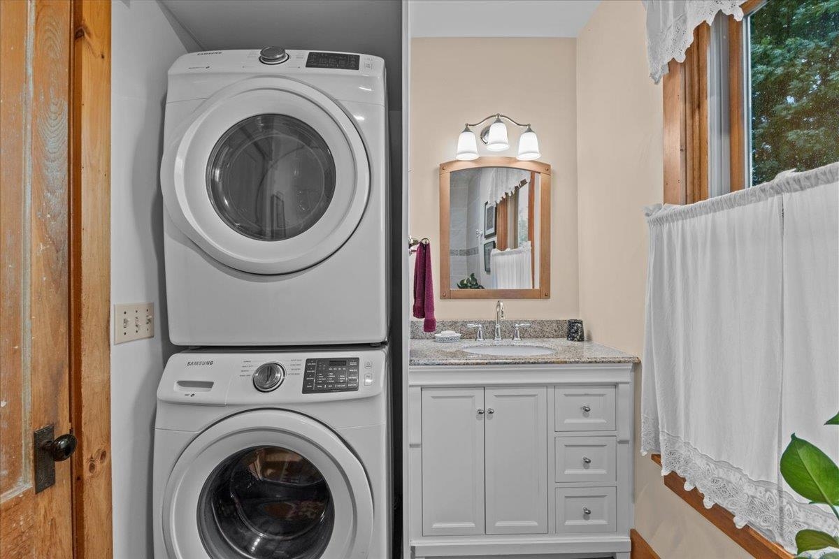 2367 Elmore Mountain Road