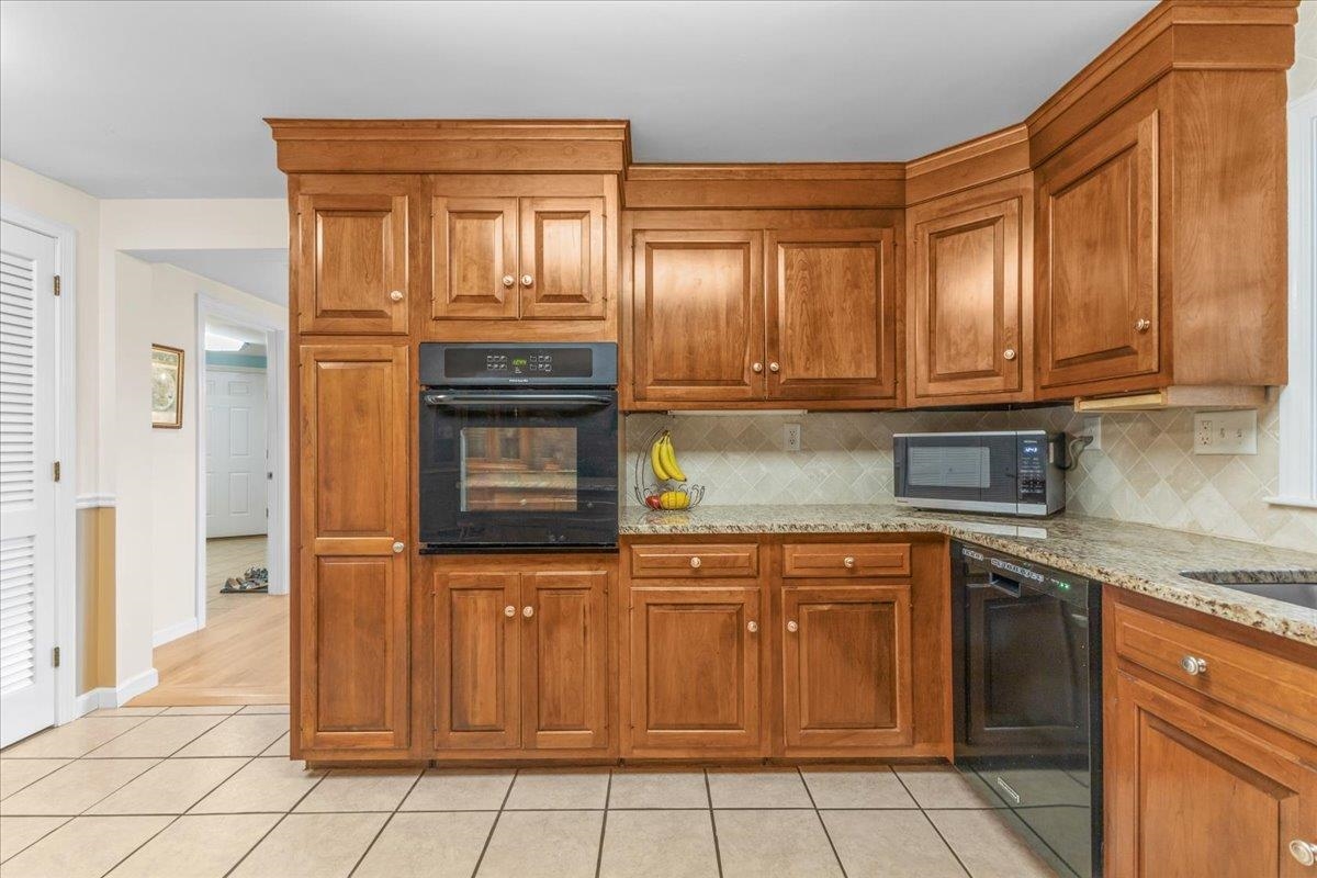 392 Bertland Hill Lane