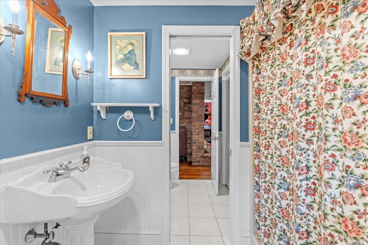 392 Bertland Hill Lane