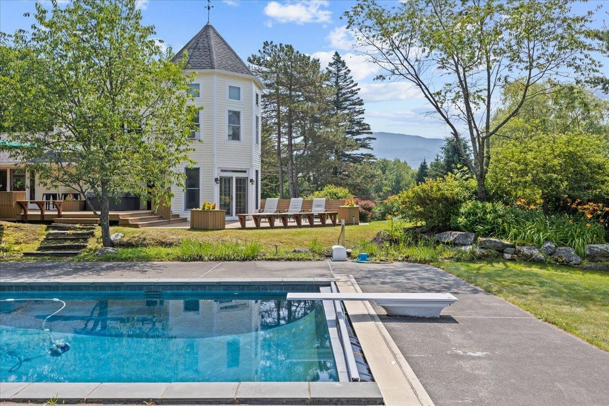 218 Shaw Hill Road