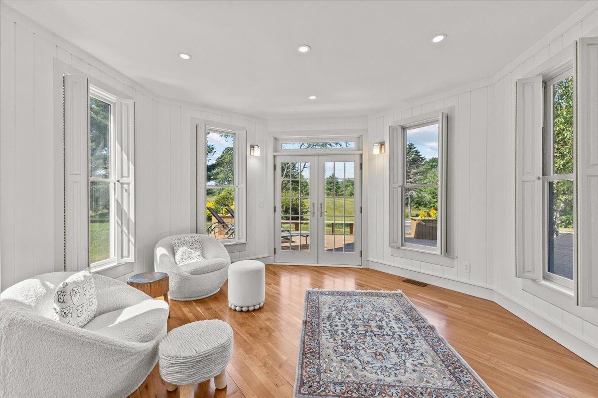 218 Shaw Hill Road