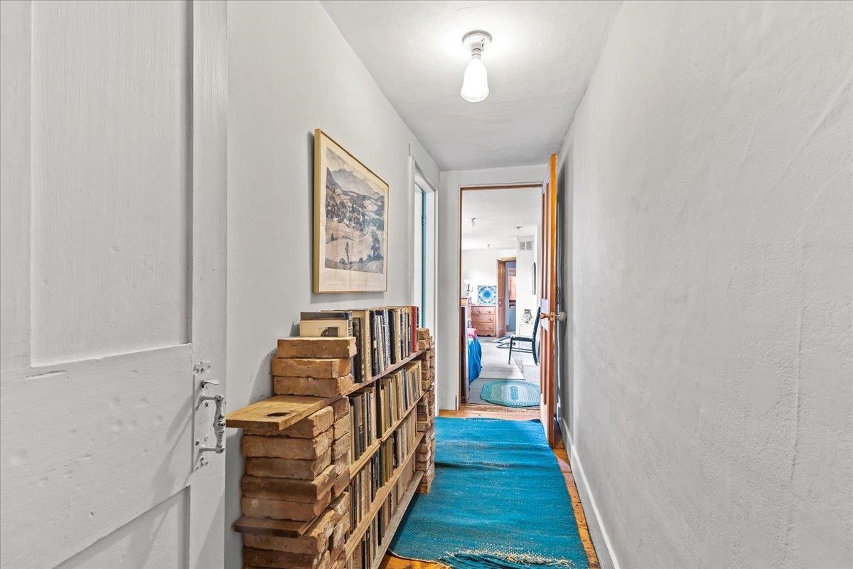 33 Sterling Valley Road