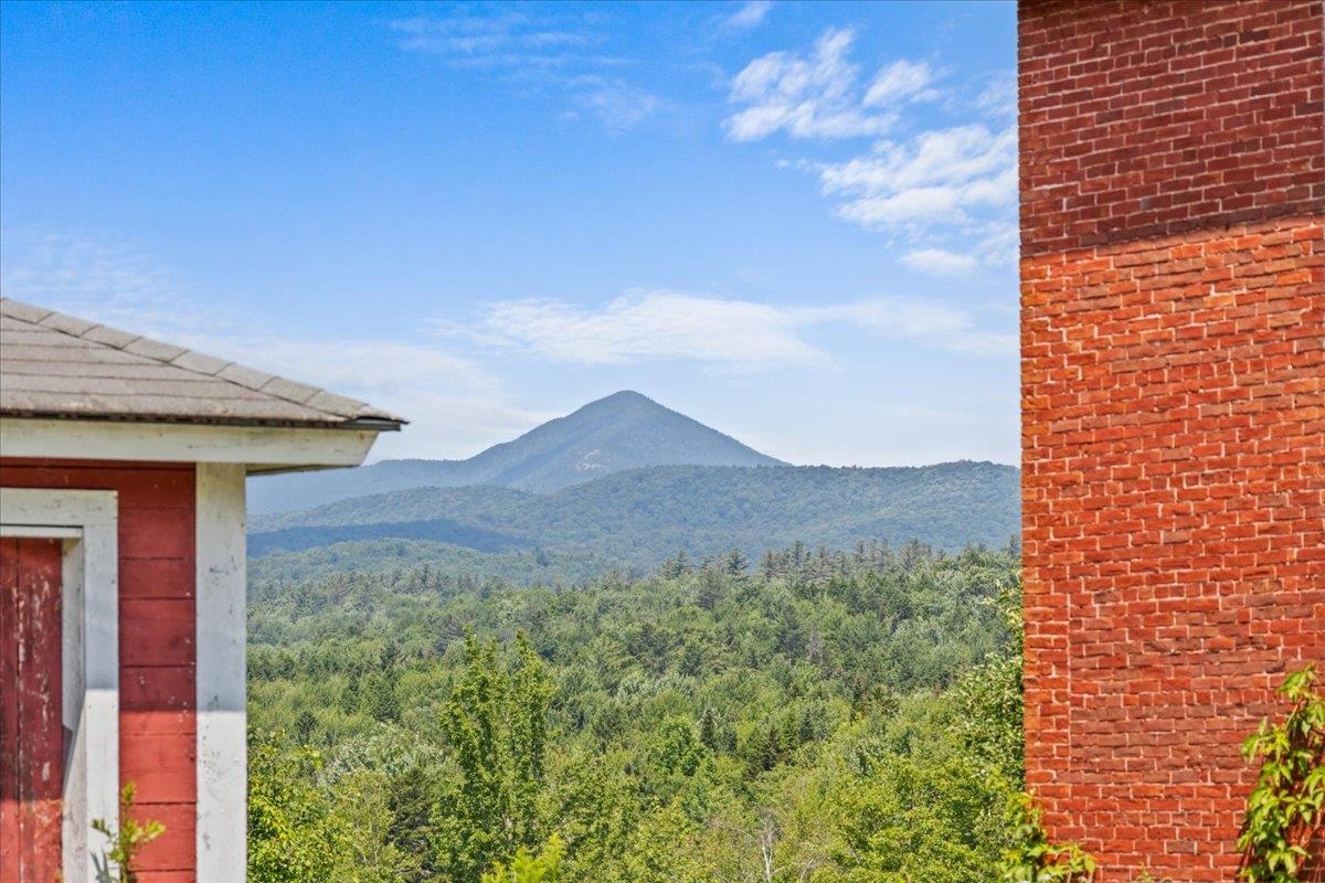 33 Sterling Valley Road