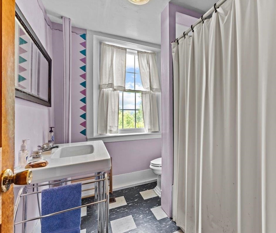 33 Sterling Valley Road