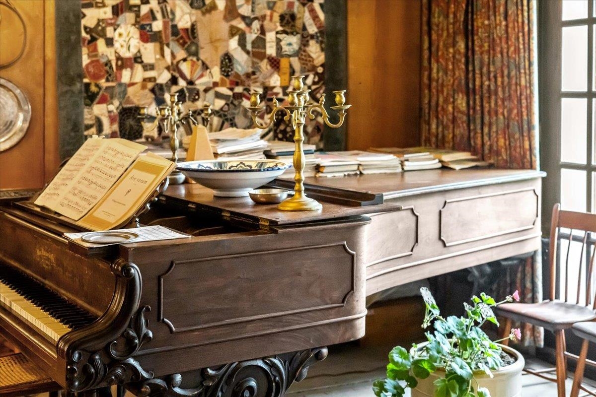 33 Sterling Valley Road