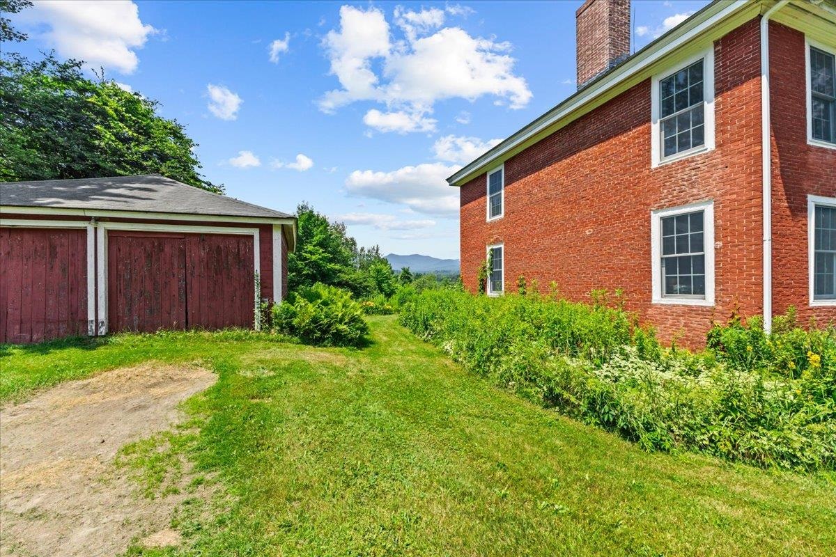 33 Sterling Valley Road