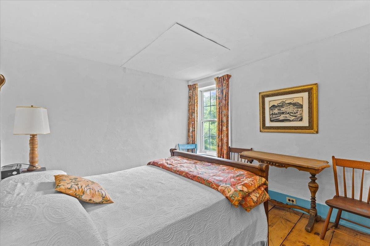 33 Sterling Valley Road