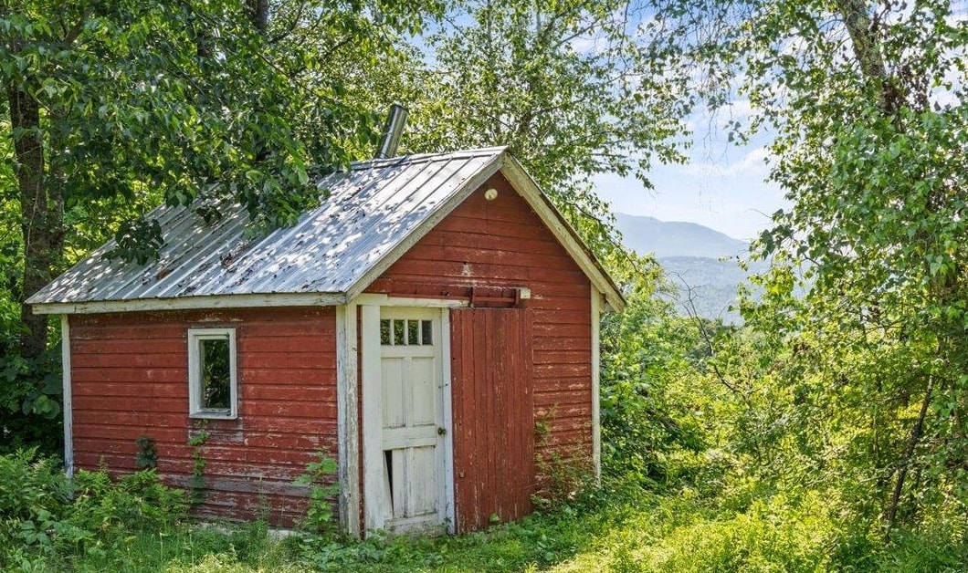 33 Sterling Valley Road