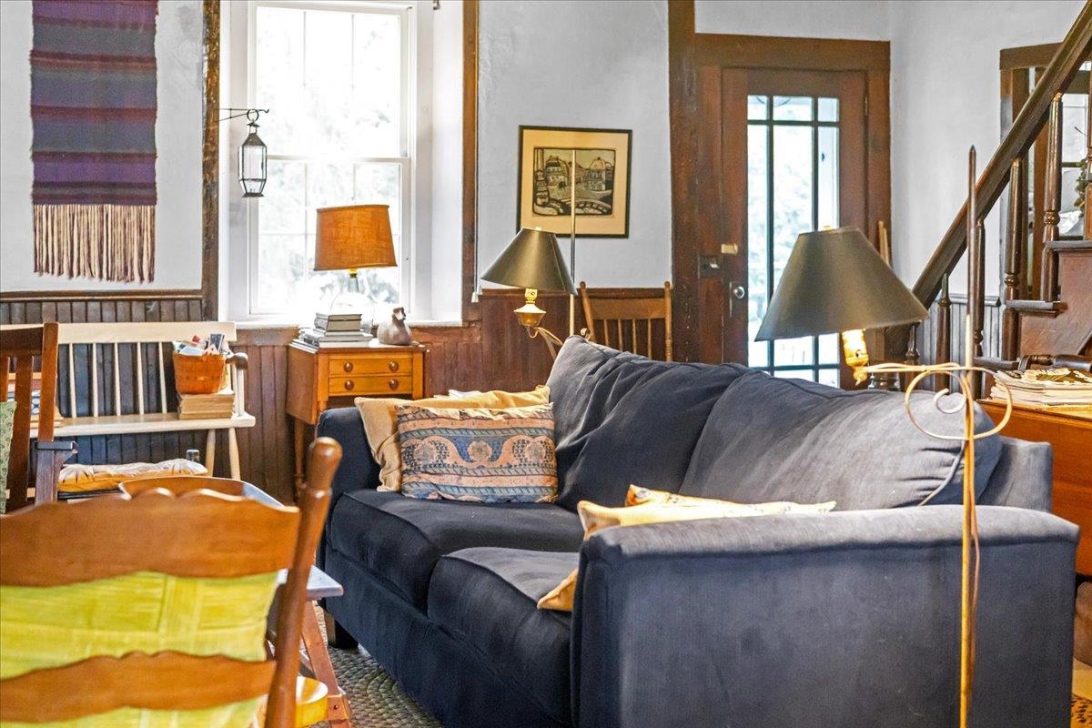 33 Sterling Valley Road