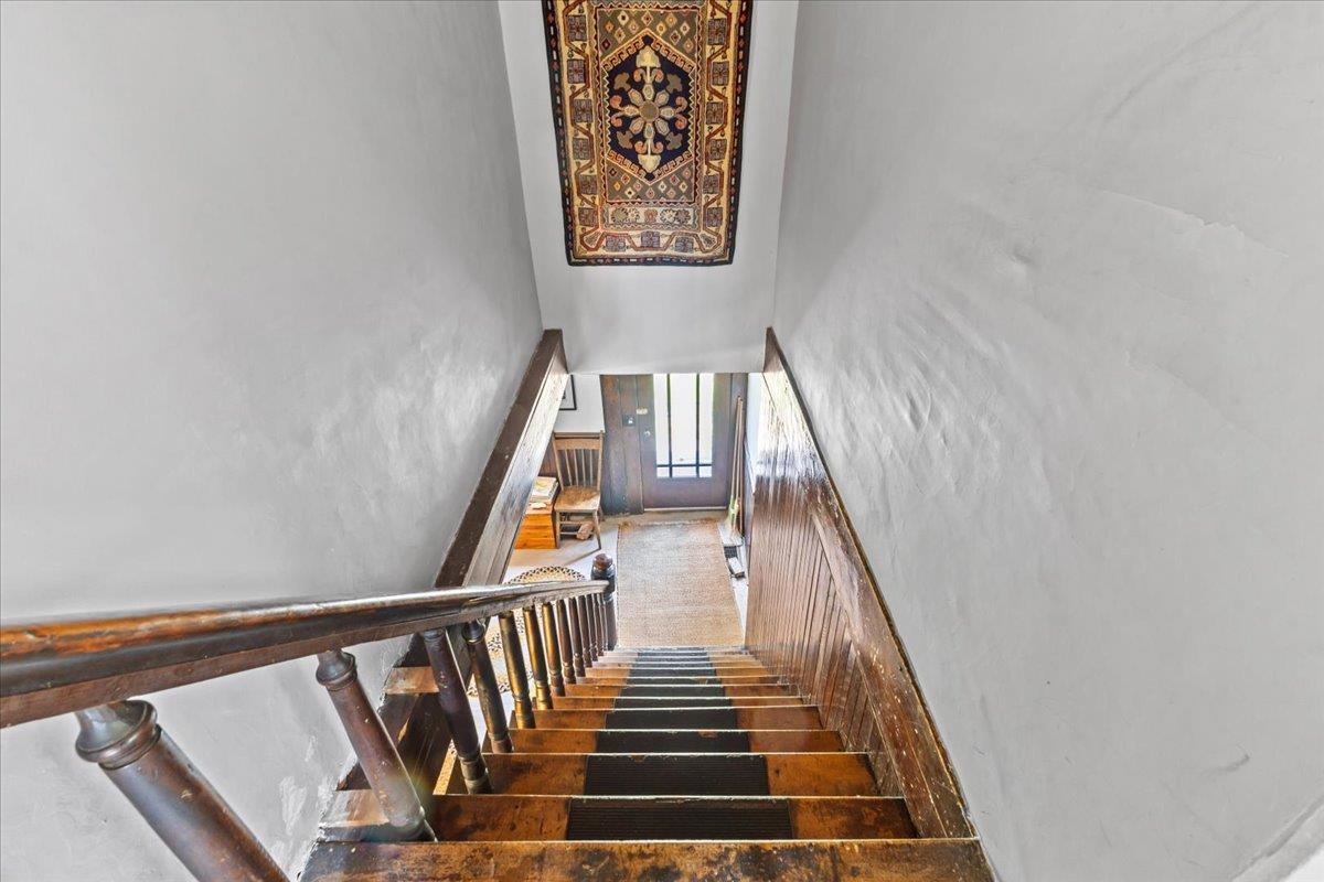 33 Sterling Valley Road