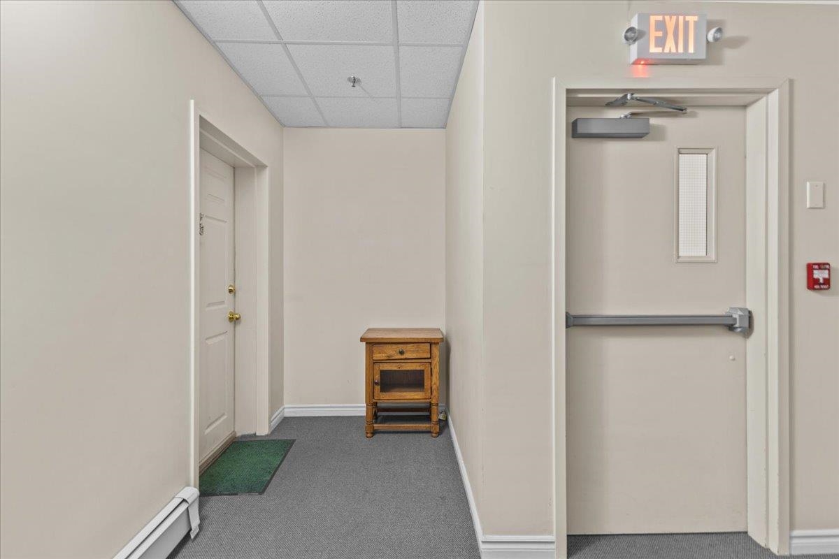 44 Park Place Unit: #205