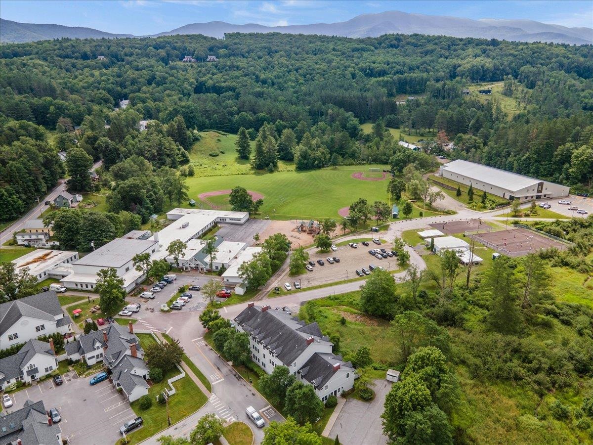 44 Park Place Unit: #205