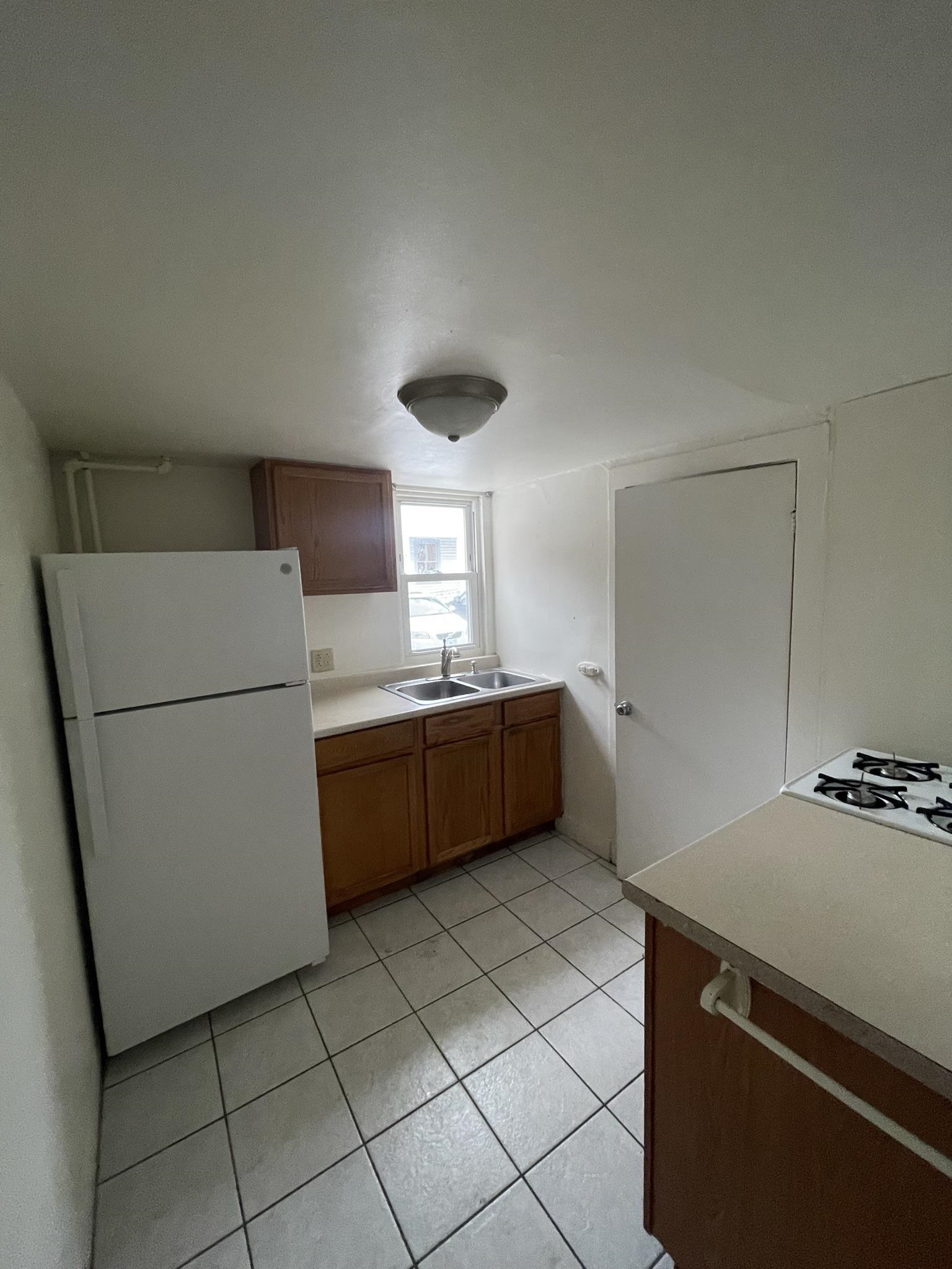 21-25 Elmwood Avenue