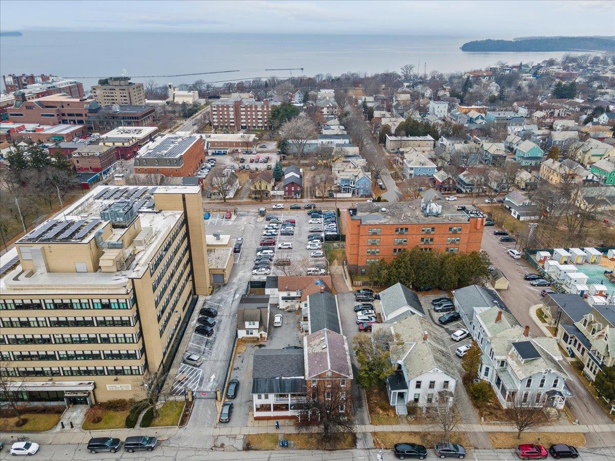 21-25 Elmwood Avenue