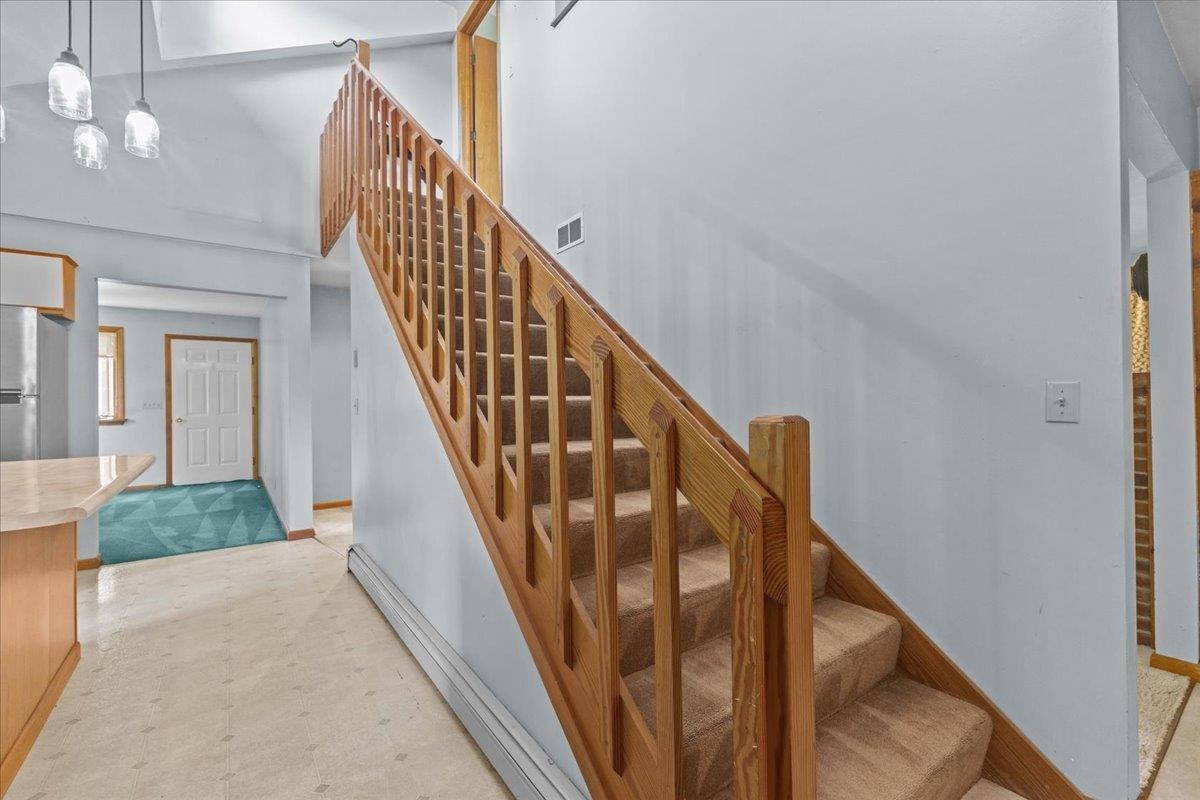 71 Moccasin Avenue