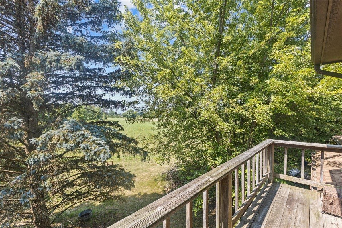 71 Moccasin Avenue