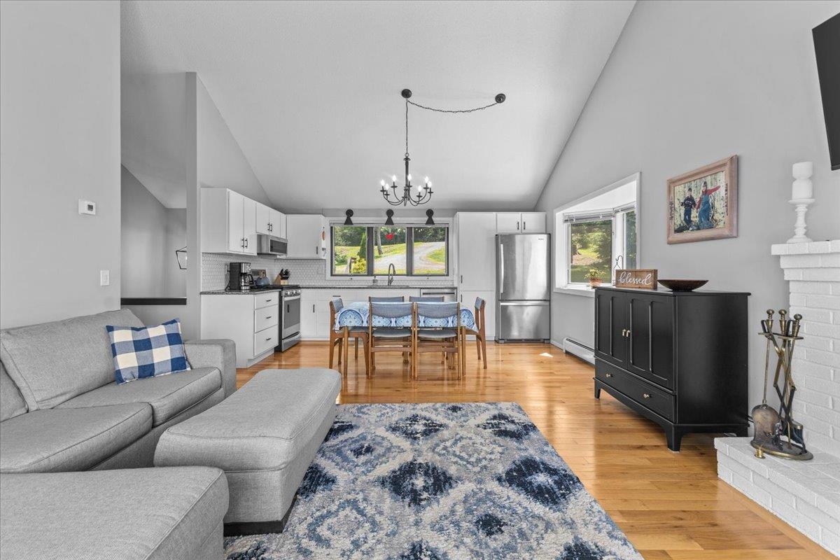 688 Glenbrook Road