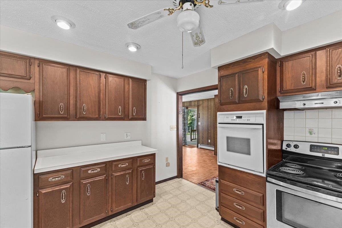 1375 Clay Hill Road