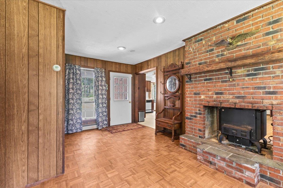 1375 Clay Hill Road