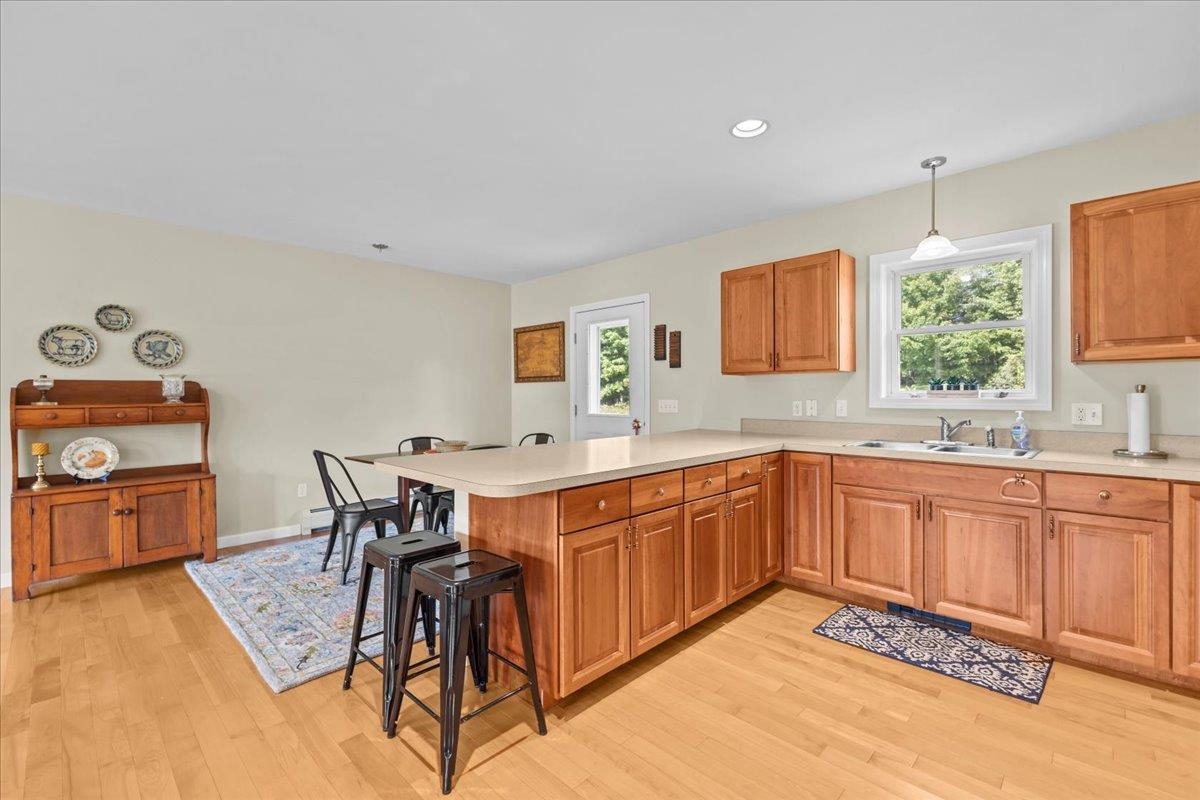 196 Stagecoach Road Unit: 4