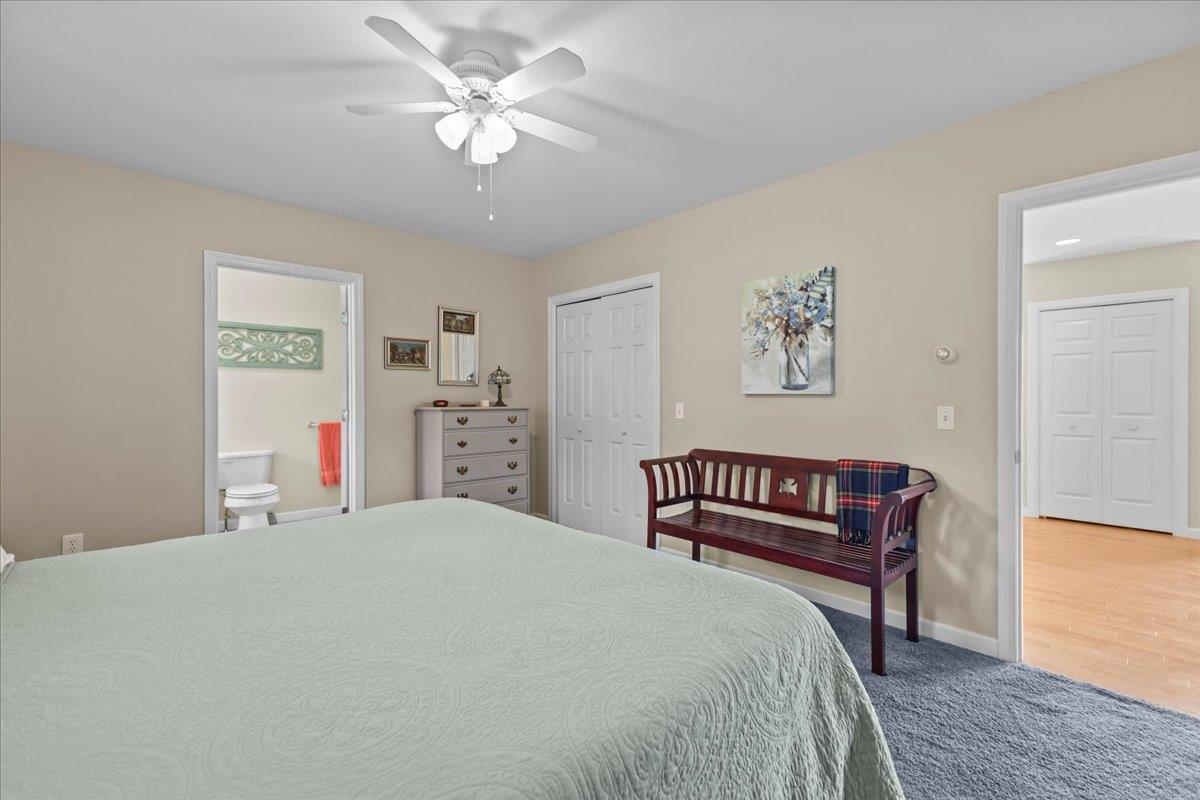 196 Stagecoach Road Unit: 4