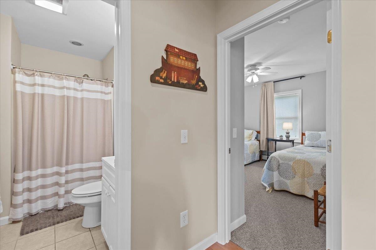 196 Stagecoach Road Unit: 4