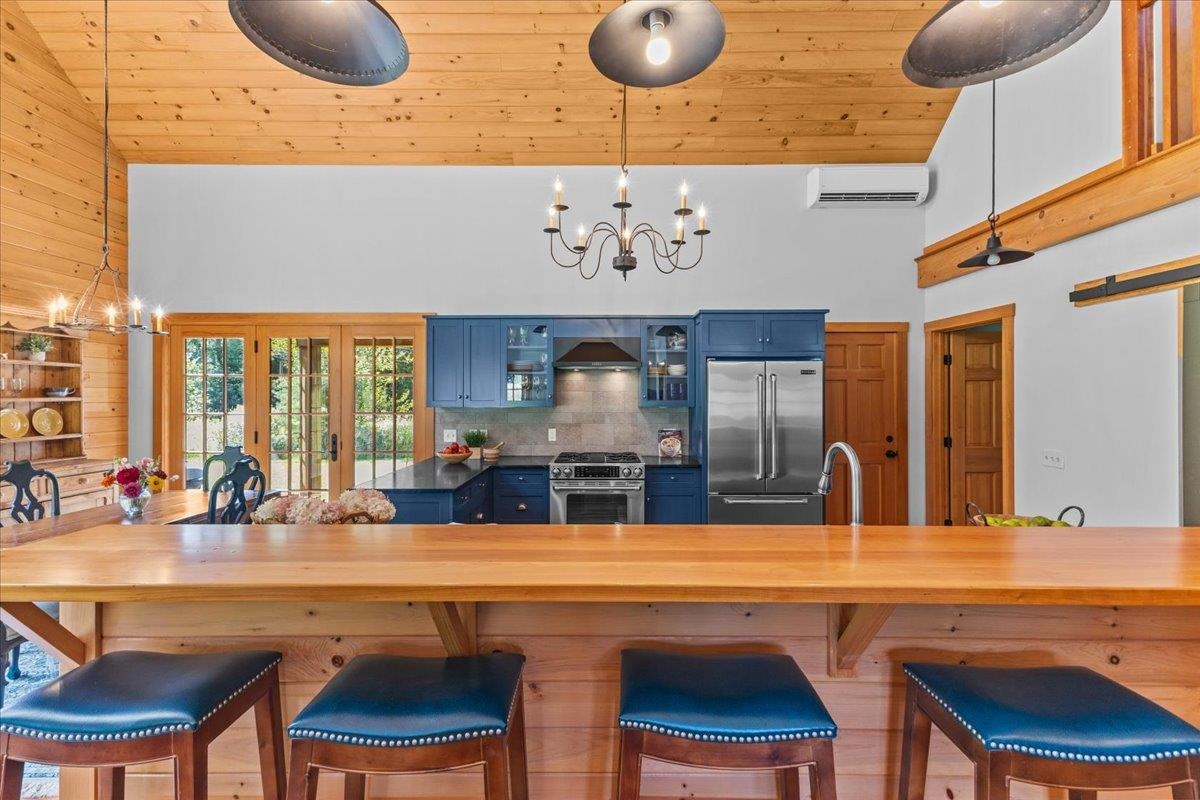 341 Forestdale Farm Lane