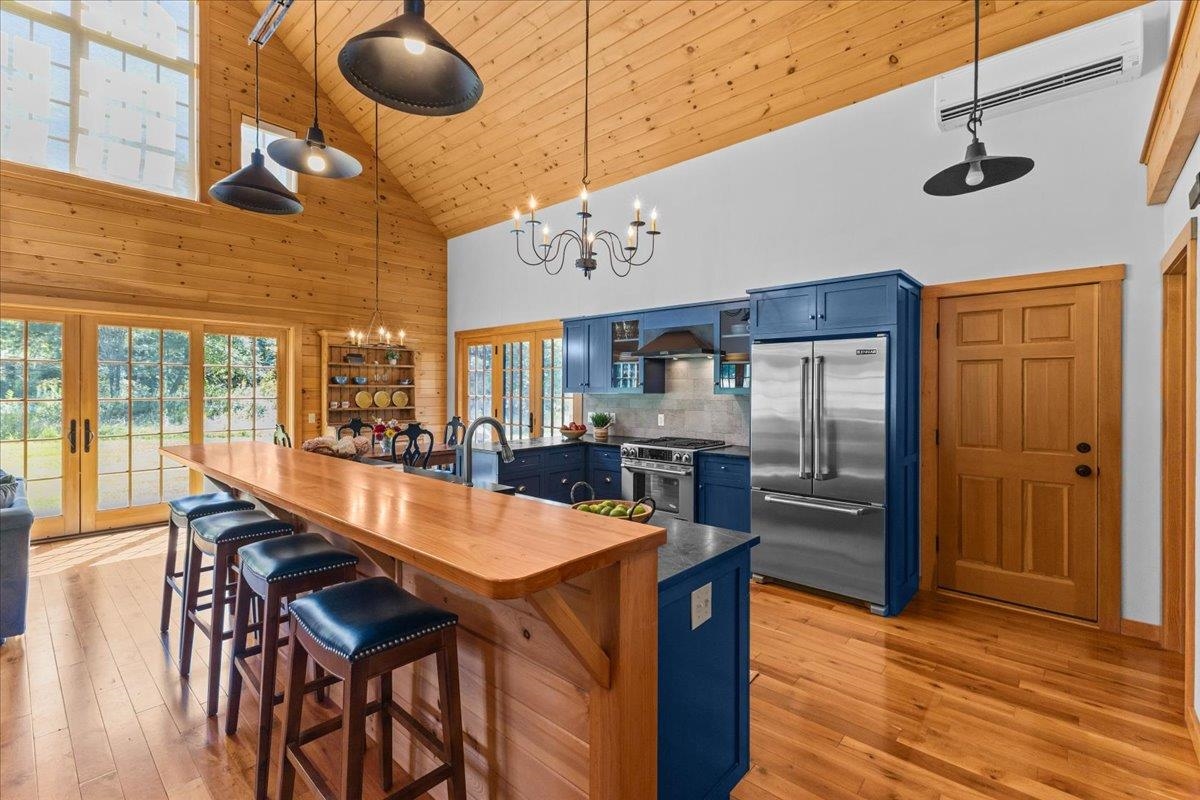 341 Forestdale Farm Lane