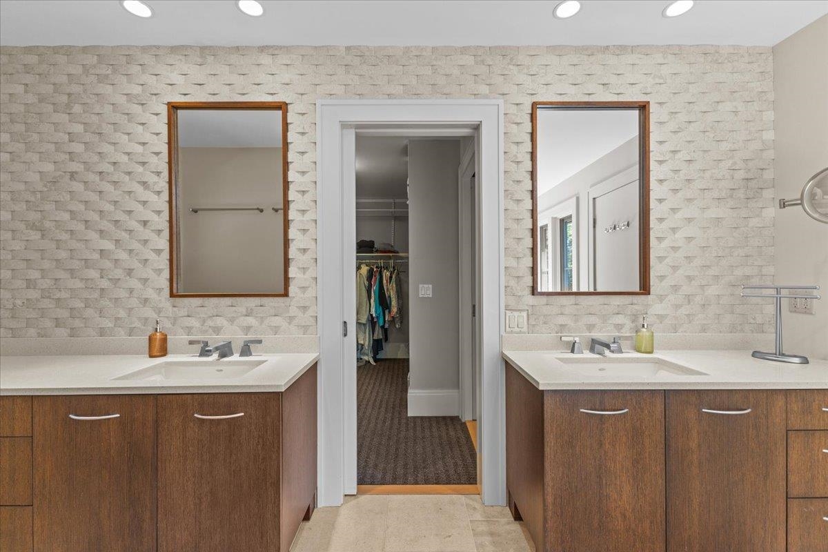 961 Little River Farm Road