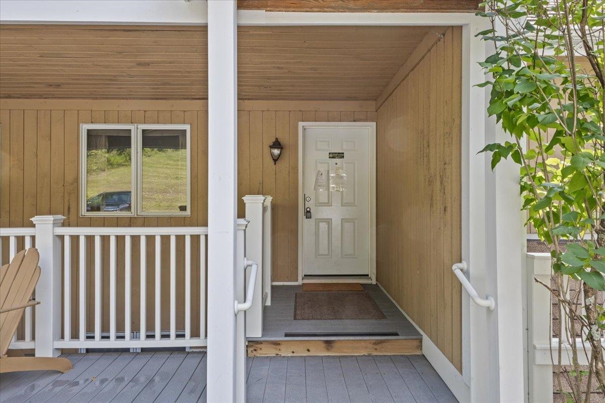 110 Mountainside Drive