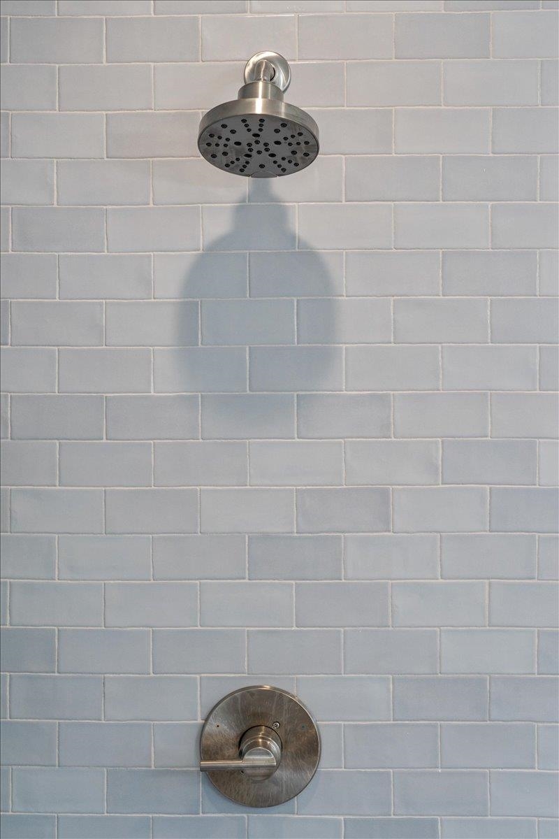 24 River's Edge Lane Unit: 2