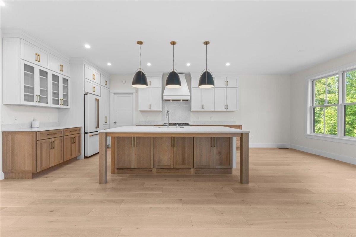 24 River's Edge Lane Unit: 2