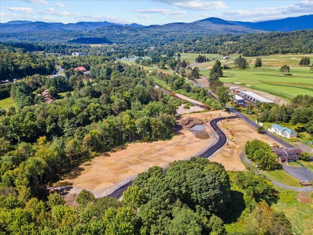 24 River's Edge Lane Unit: 2