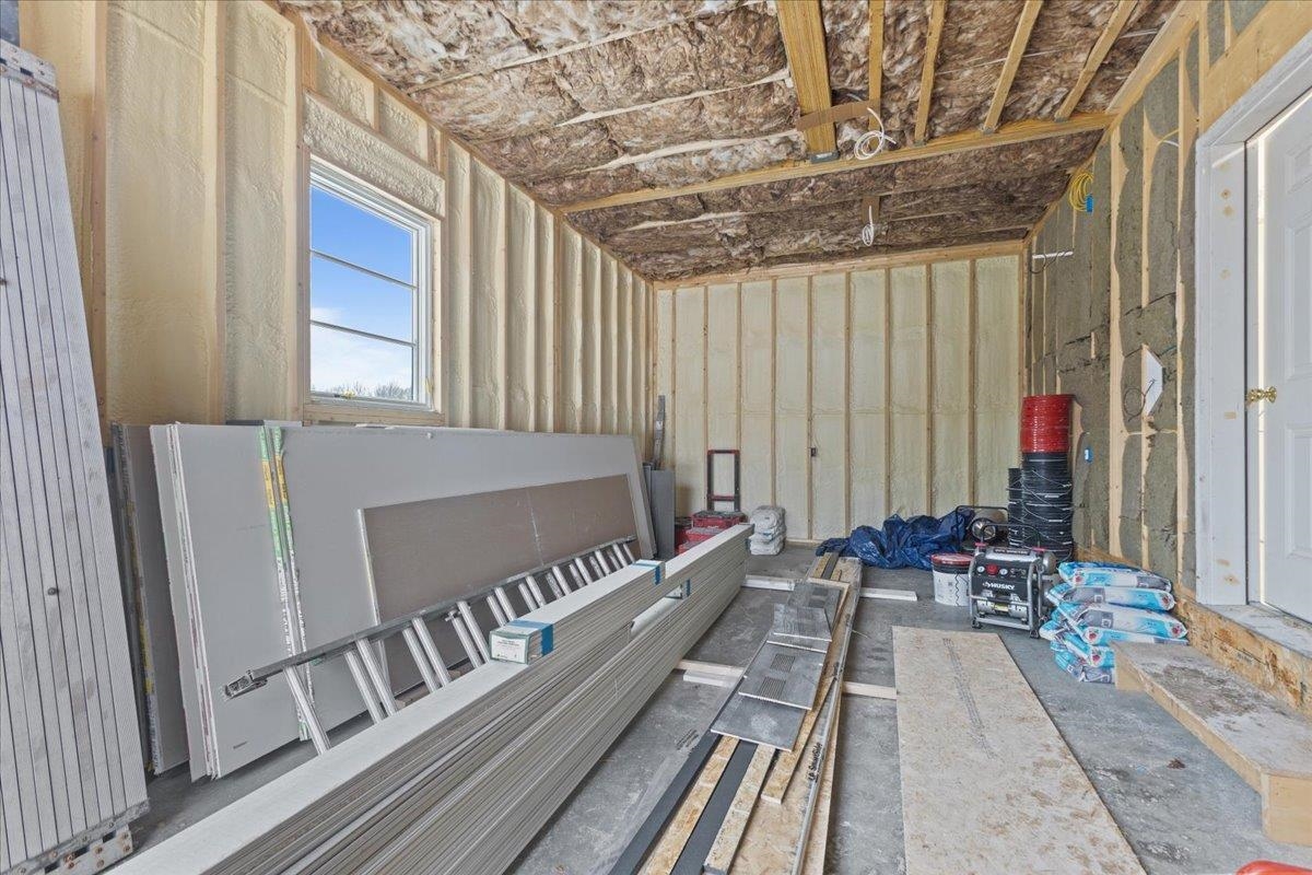 24 River's Edge Lane Unit: 2