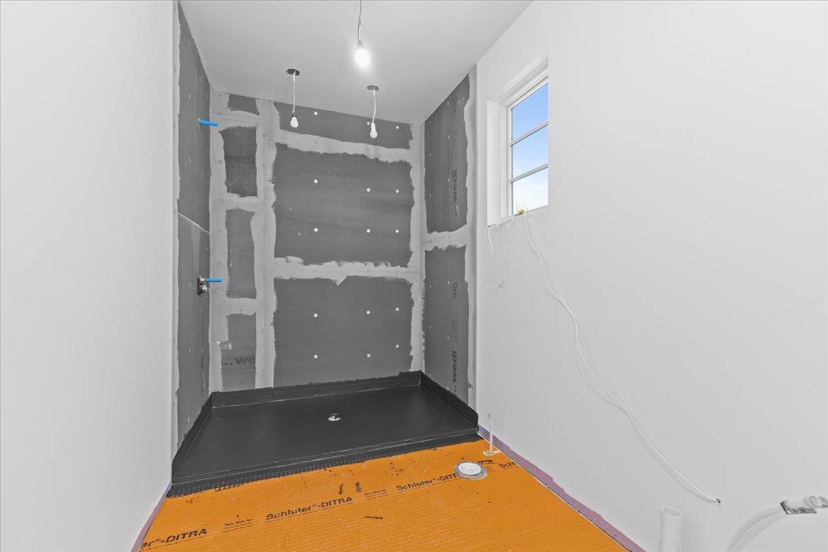 24 River's Edge Lane Unit: 2