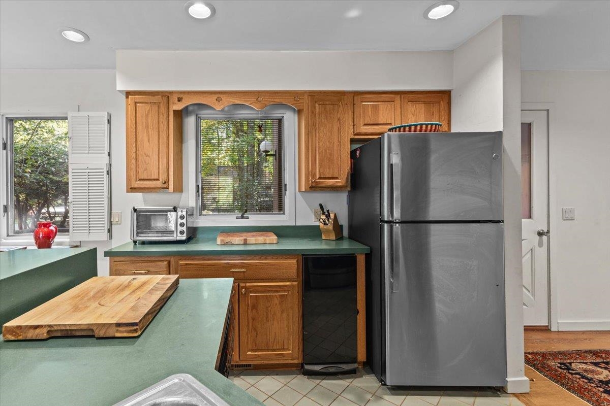 615 Field Road Unit: 73